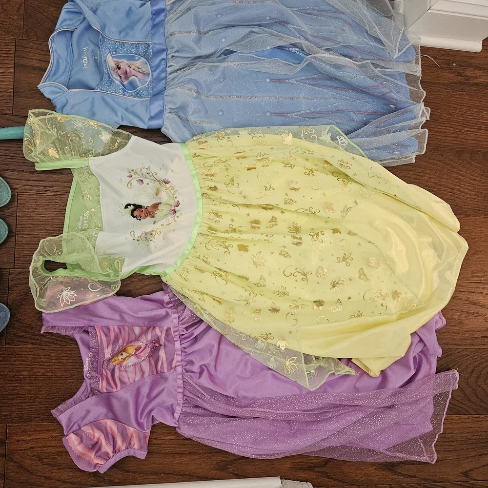 Colorful Princess Dress-Up Set - Picture 4 of 5